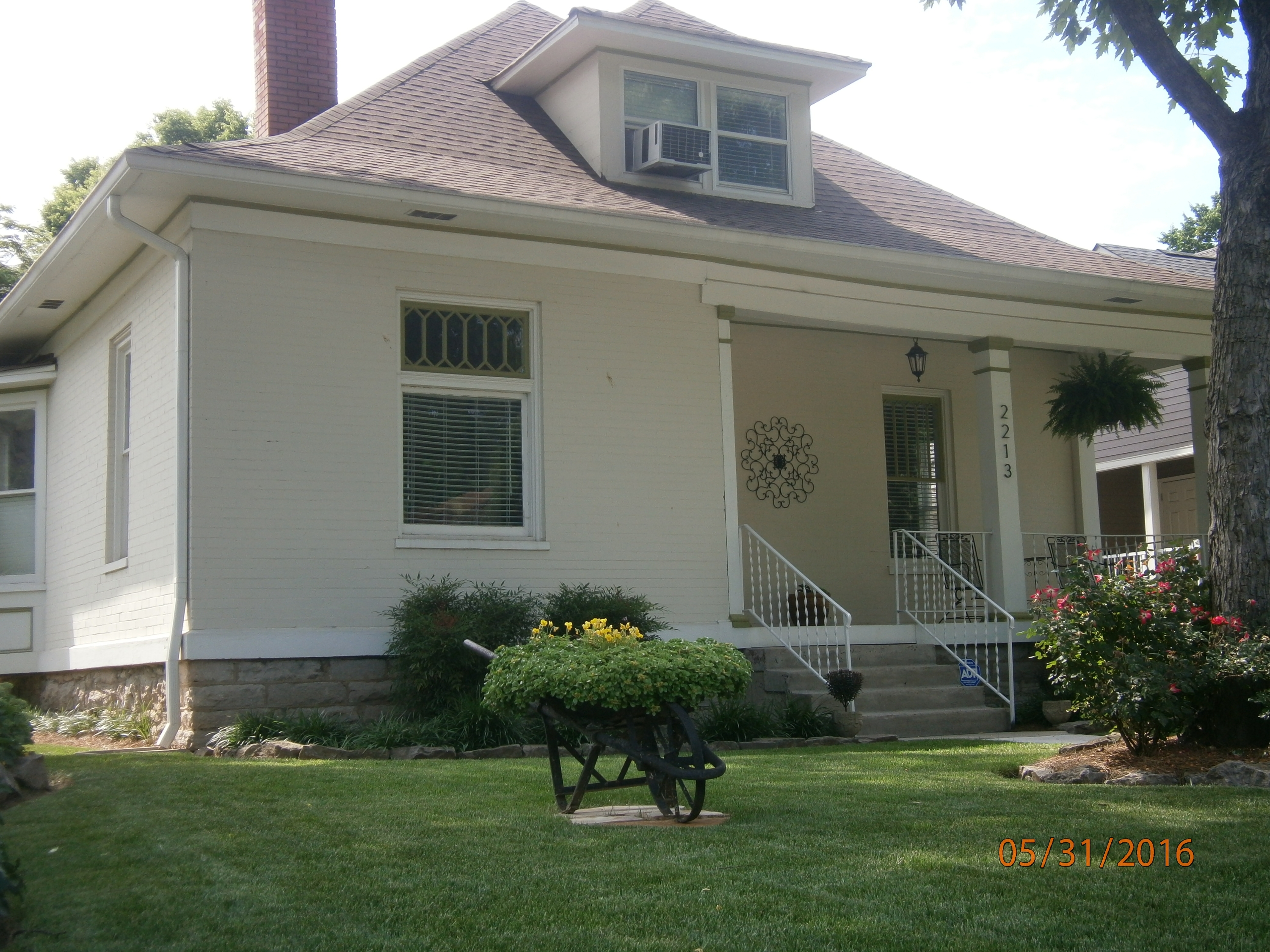 2213 10th Ave. S.