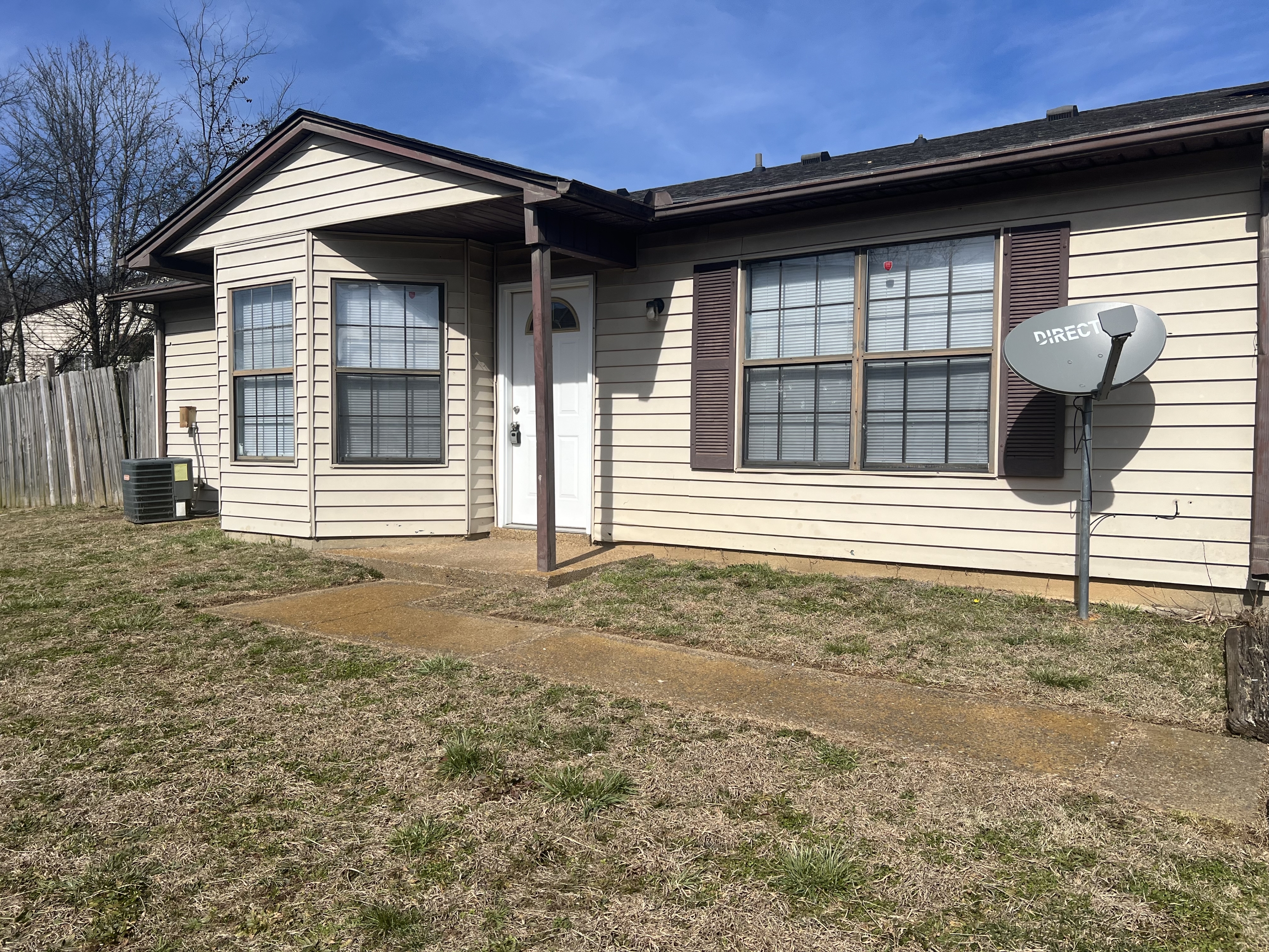 3306 Chesapeake Circle